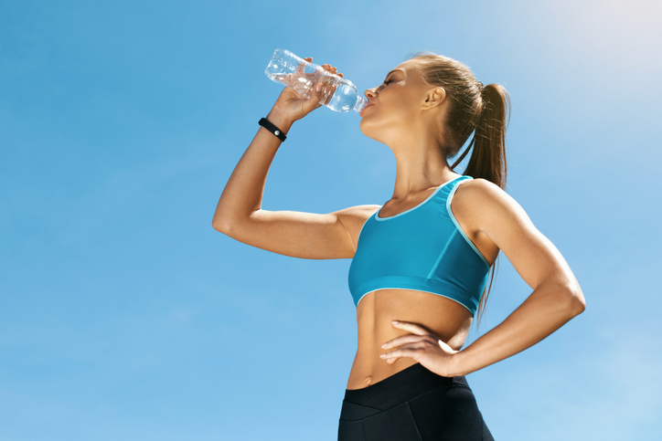 Sabia que beber água também pode fazer mal?
